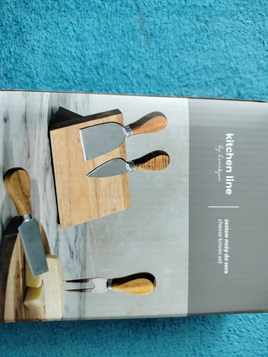 Zestaw noży do sera