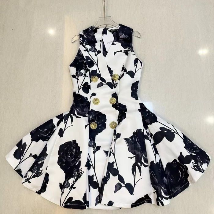 Плаття Balmain вечірня сукня