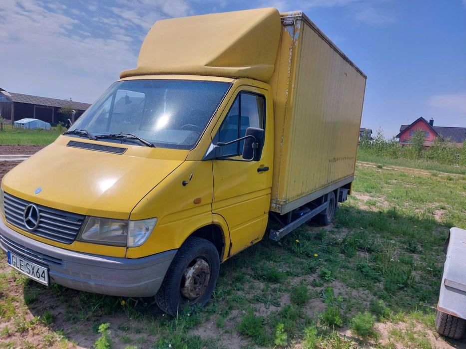 Sprzedam Mercedes Sprinter 412 D z WINDĄ