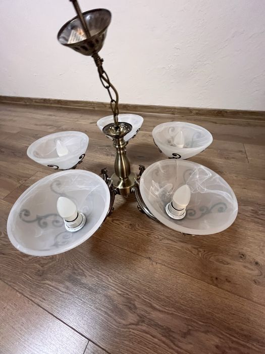 Класична люстра в стилі Барокко