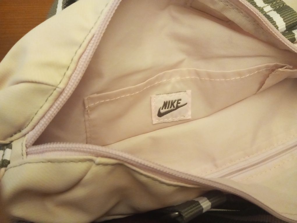 Saco desporto de senhora da Nike