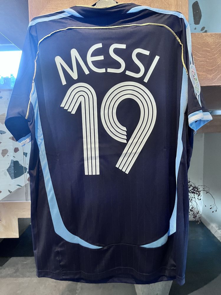 Koszulka Argentina 2006 Messi #19 – Początek Legendy