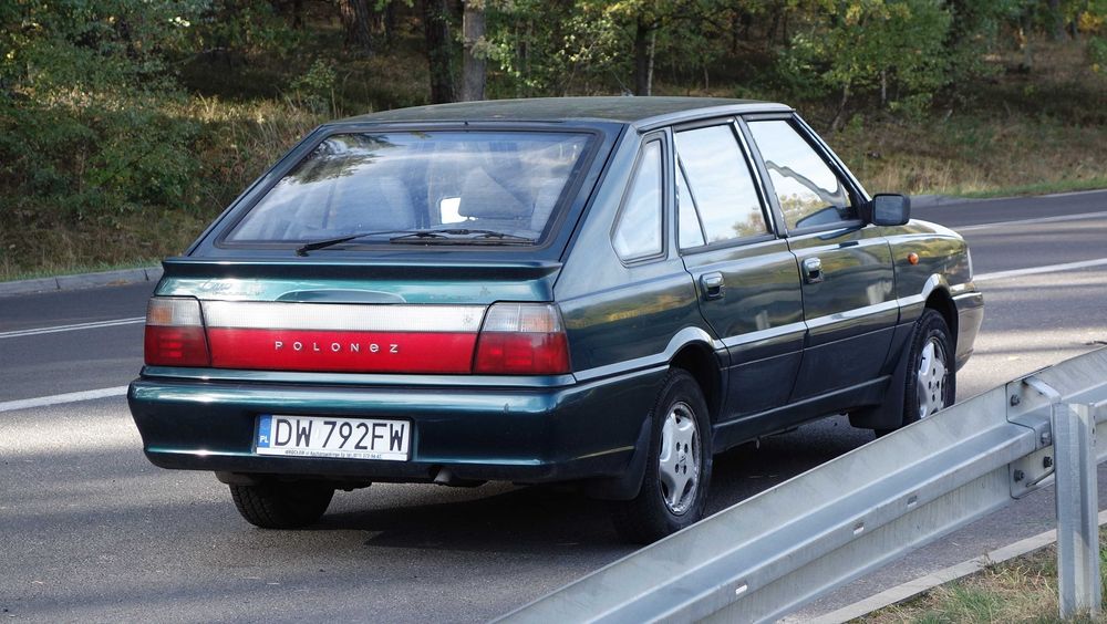 Polonez Caro Plus 1.6 GLI rok 1999