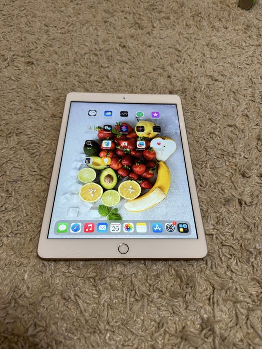 Продам iPad 8  32 gb WIFI