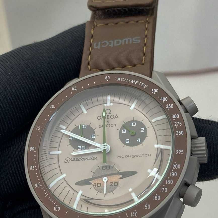 Saturn Chrono - precyzyjny zegarek z kosmicznym akcentem!