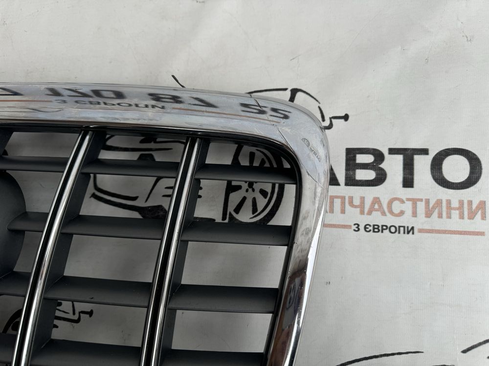 Решітка радіатора Audi a6c6 / Ауді а6 с6 S-line