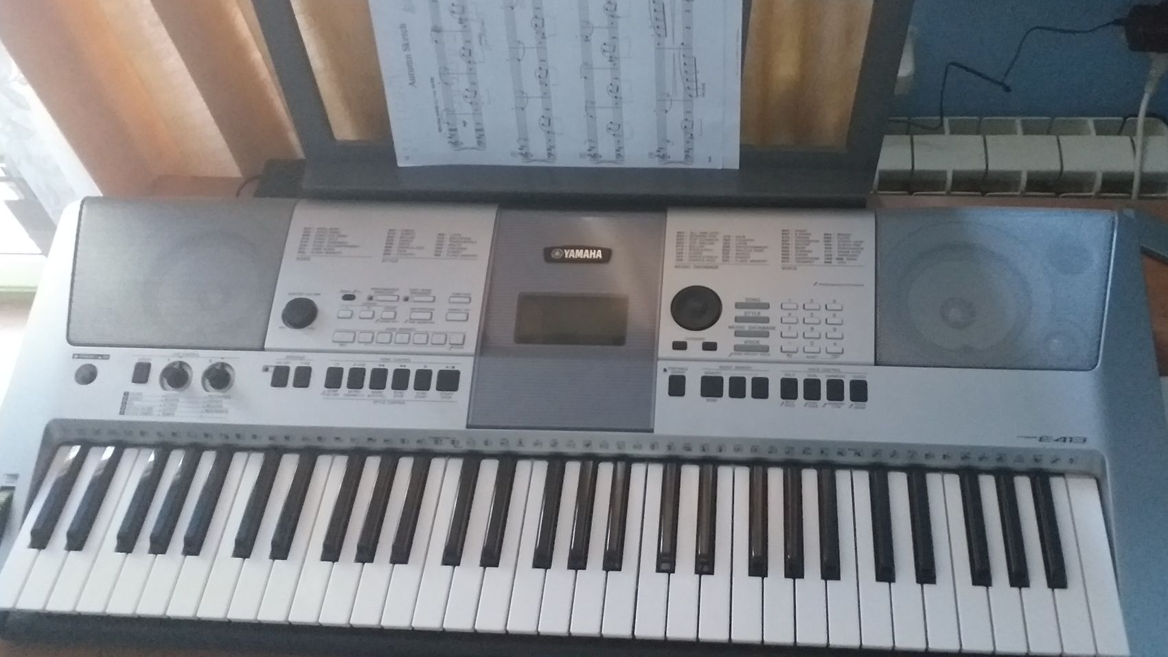 Keyboard pianino Yamaha psr E413 + pedał