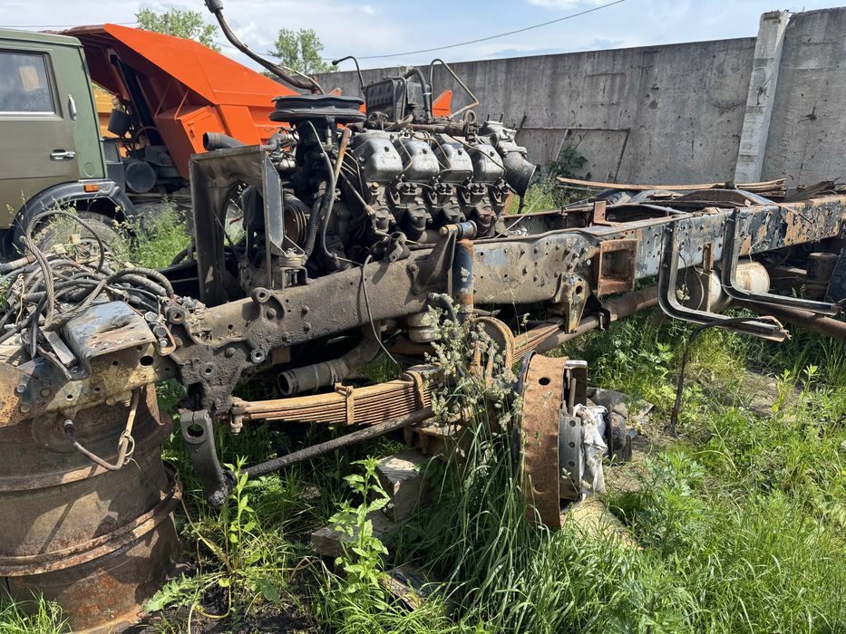 Розбираю КАМАЗи 5320. 5511. Двигуни ЗИЛ, ГАЗ, КАМаЗ .