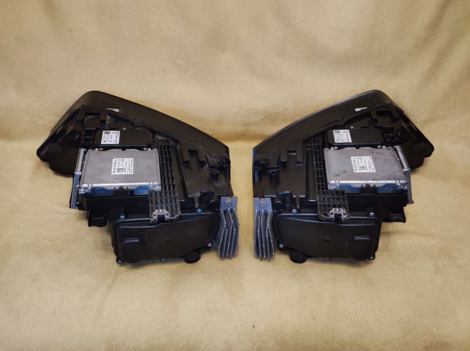 Фари фары Audi Q3 full led Європа 8u0941033 8u0941034