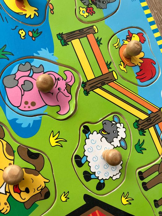 drewniane puzzle ze zwierzętami z farmy