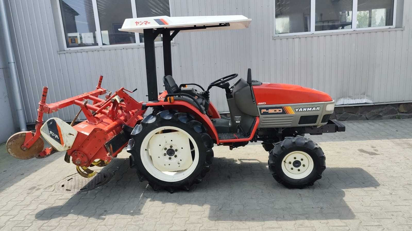 Japoński traktorek Yanmar F 200 z glebogryzarką 4x4 20 km
