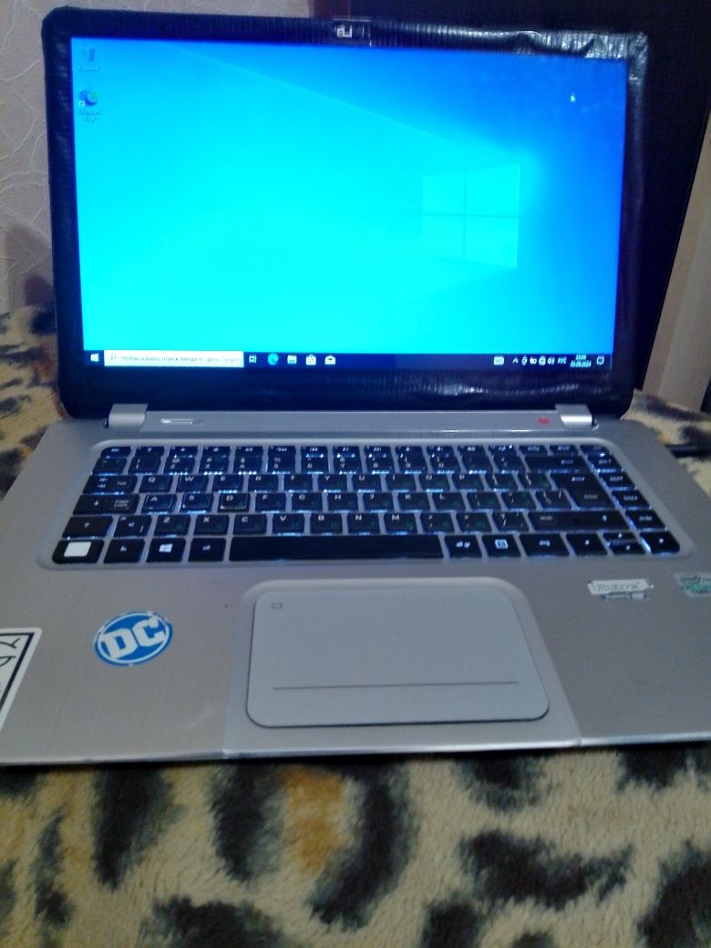 Ультрабук HP Spectre
