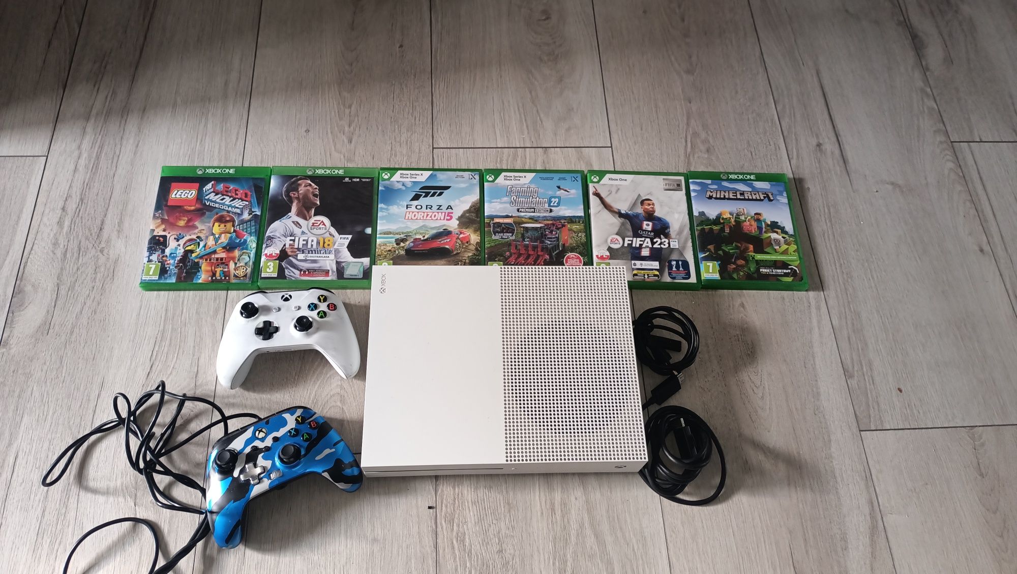 Xbox one s+pad i gry