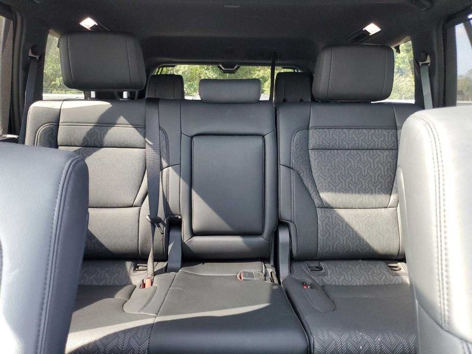 2025 Toyota Sequoia SR5 можно з ПДВ