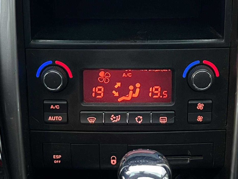 Peugeot 207 авт., 120 кс 87т.км панорама 2-х.з.климат, PoznanПольща