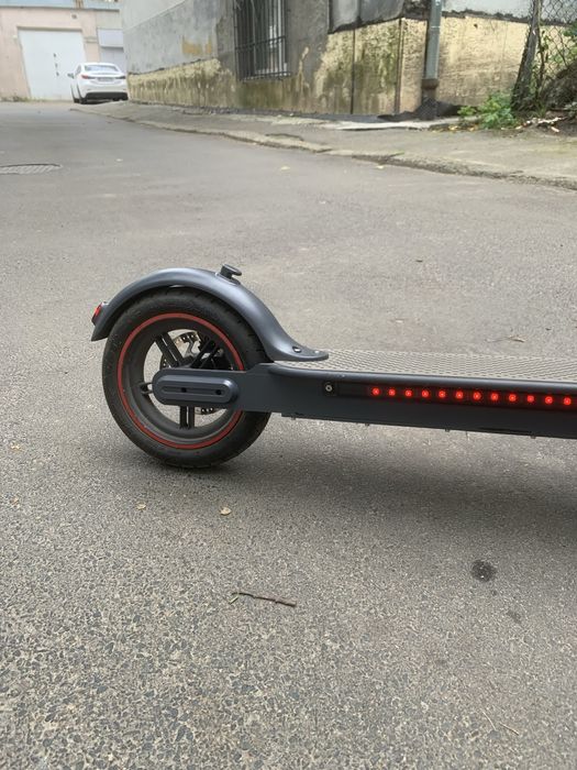 Самокат kugoo m365 pro max в гарному стані