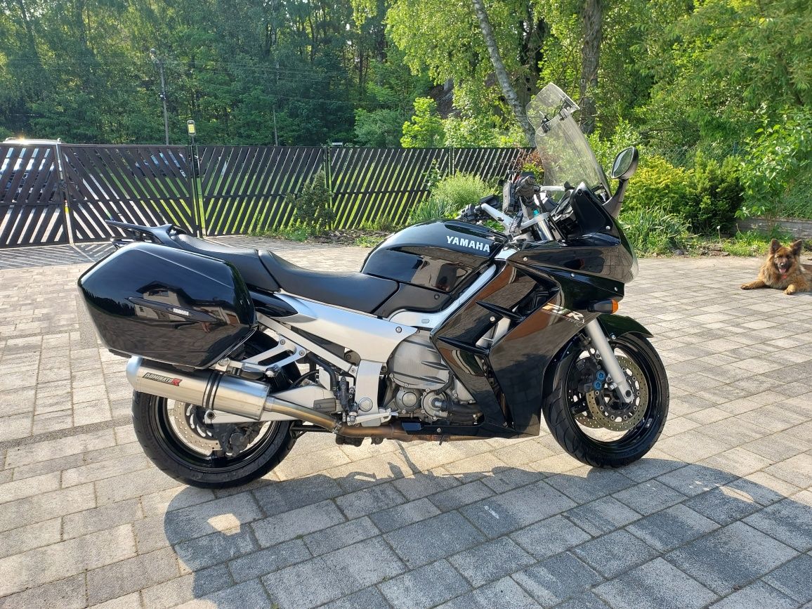 YAMAHA FJR 1300 Stan bardzo dobry
