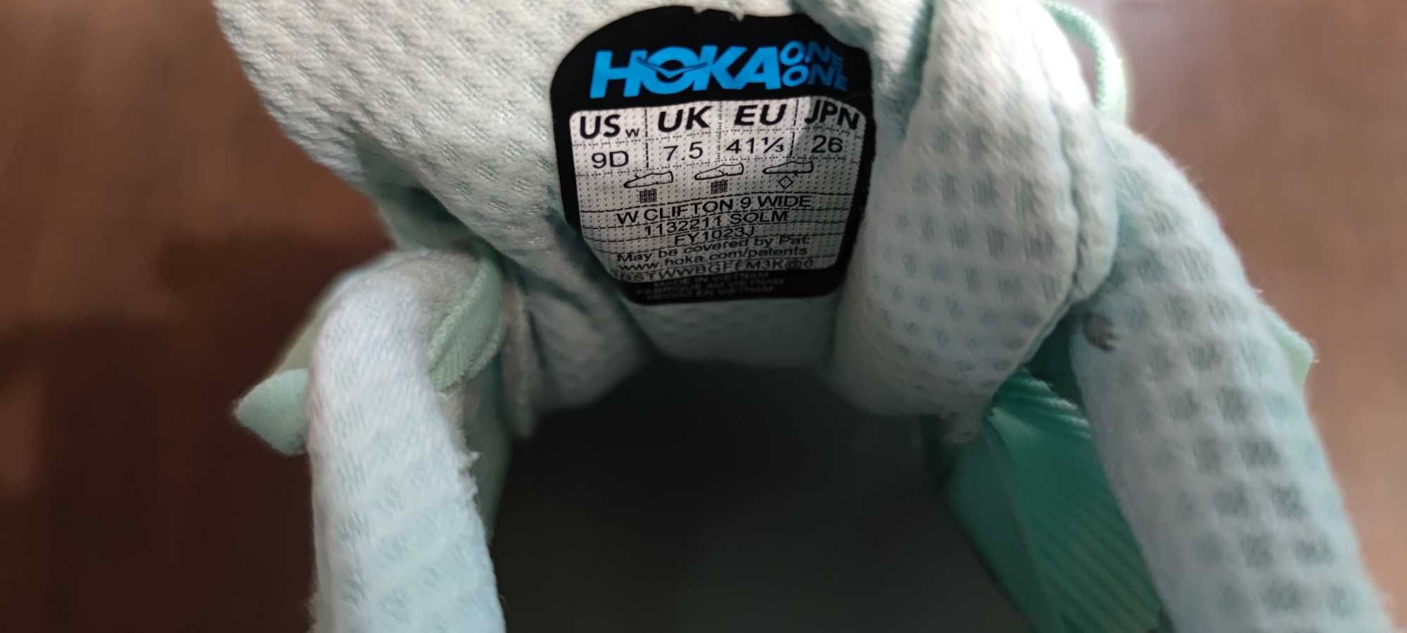Кросівки Hoka  Clifton 9 Wide.   Р 41 1/3  26см
