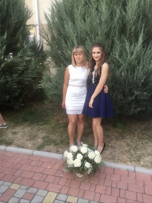 Сукня на випуский чи свято Xs-S