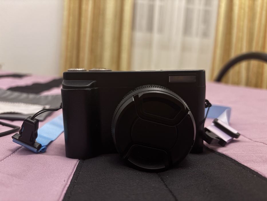 Maquina fotografica compacta nova
