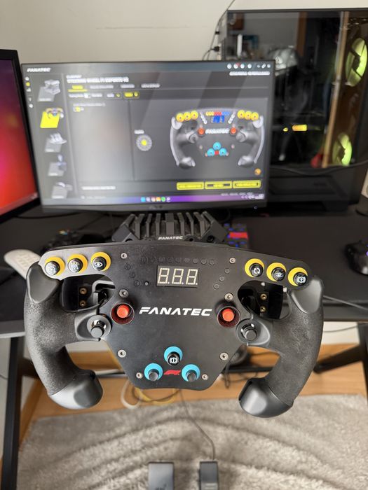 Fanatec CSL DD + Clubsport steering wheel F1 + Csl DD Table Clamp