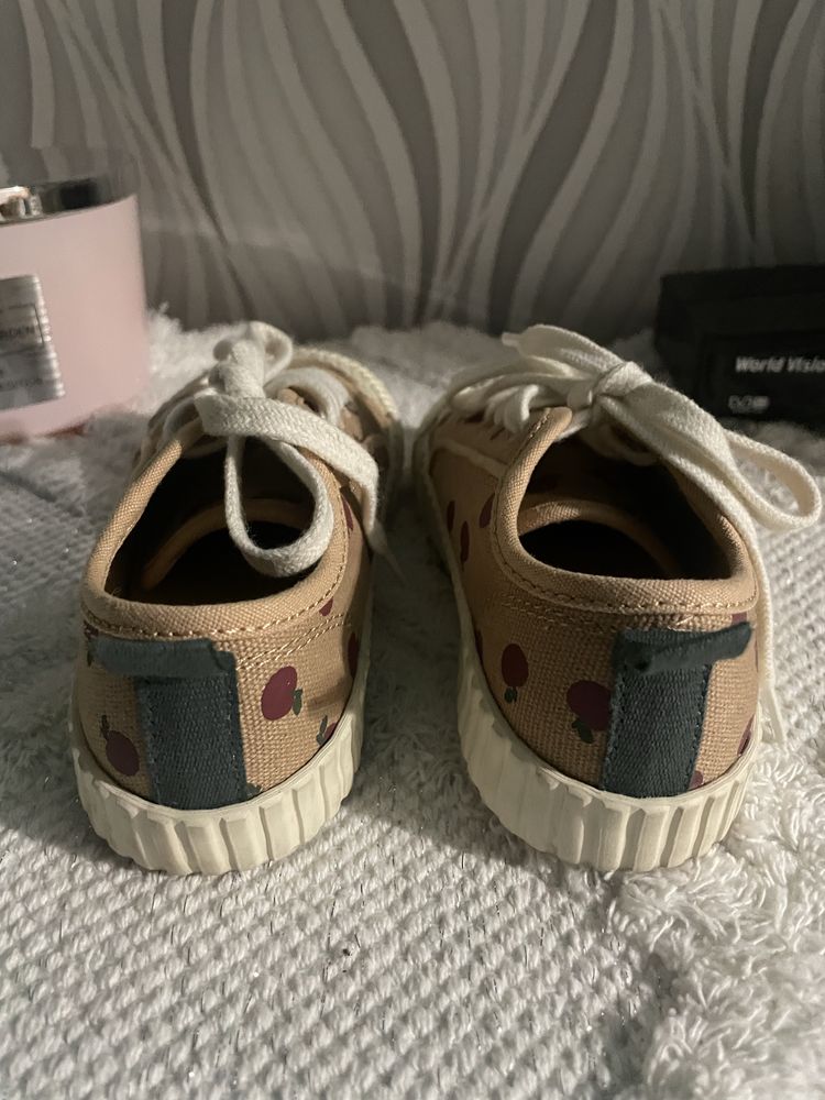 Кеди zara 26 розмір