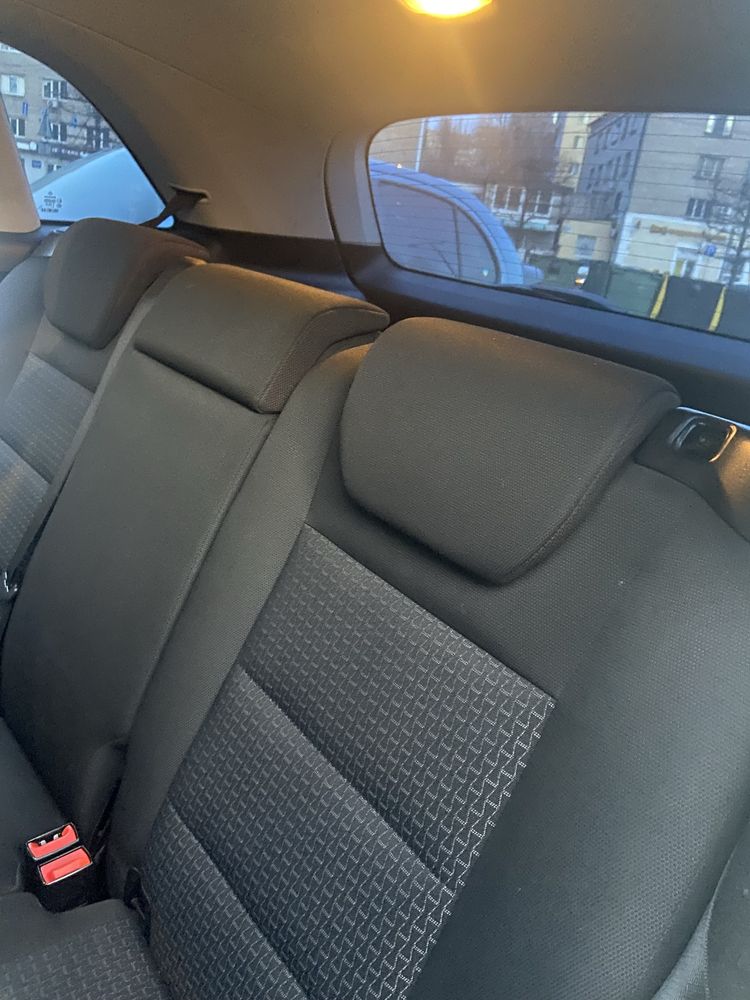 Mercedes-Benz B-180 2010року