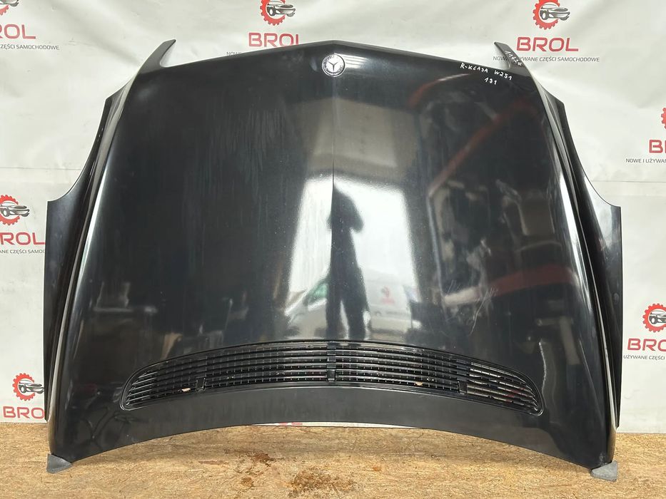 MASKA MERCEDES R-KLASA W251   191