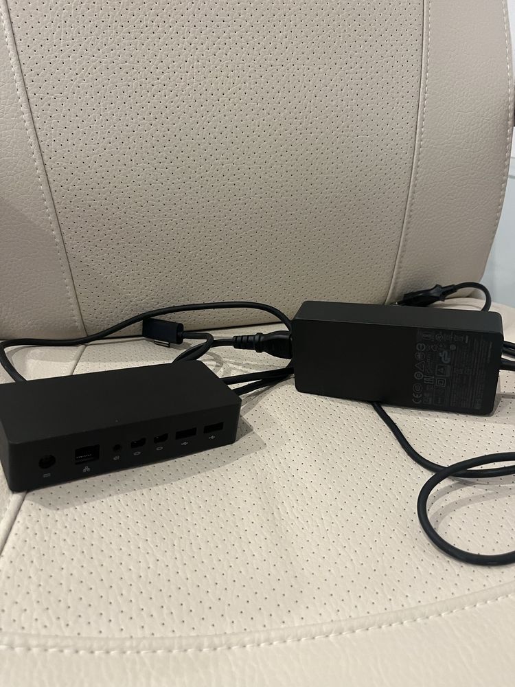 Microsoft Surface Dock (1ª geração)