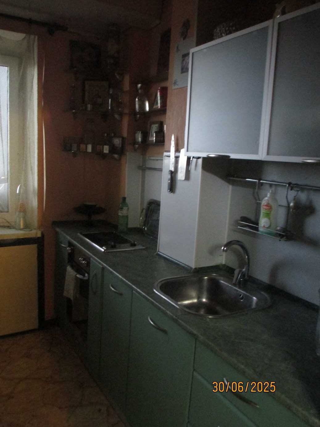 Продам 2 ком. Салтовка, 56 м2.  602 м-он ул. Познанская-2 (24 этажка)