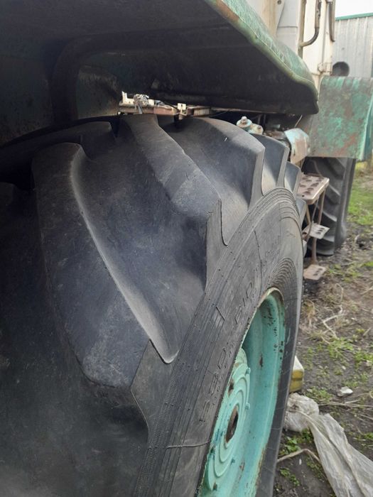 Трактор Т-150 к двигун СМД-62