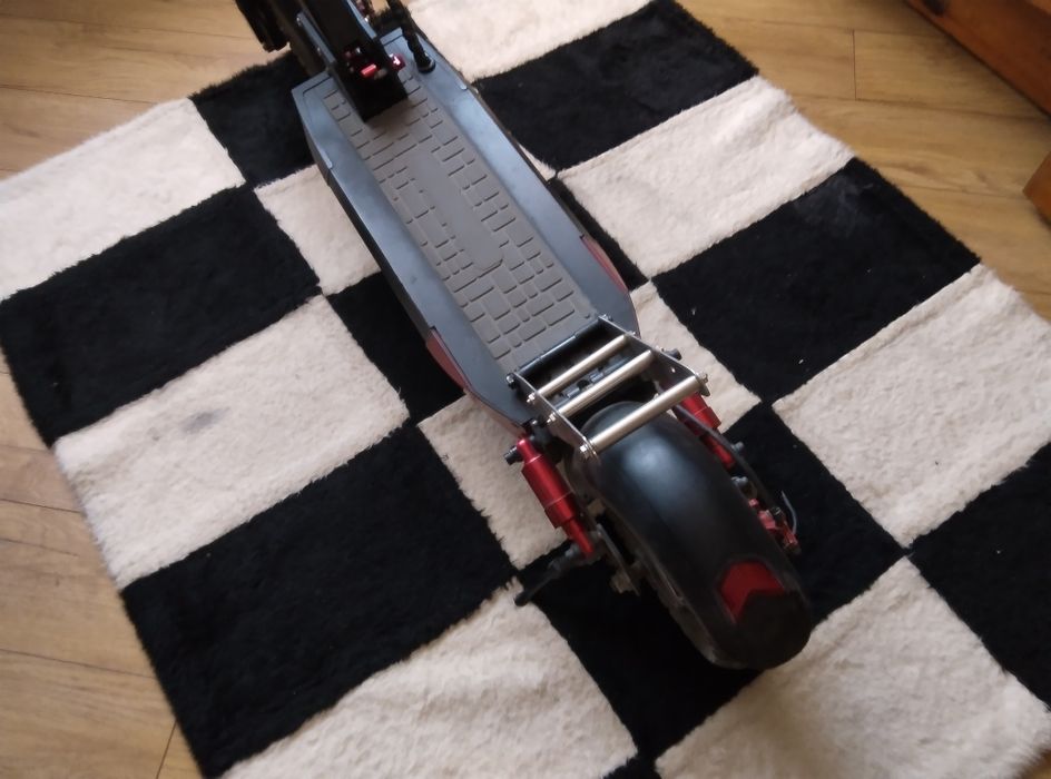 Продам електро самокат