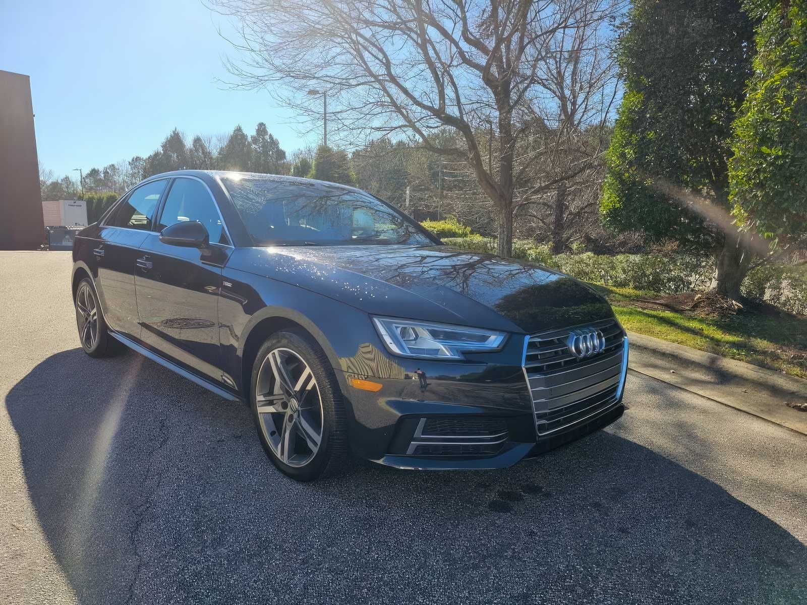 2018 Audi A4 quattro Premium Plus