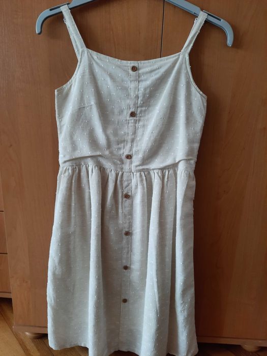 Sukienka na regulowanych ramiączkach,rozm.158,Reserved