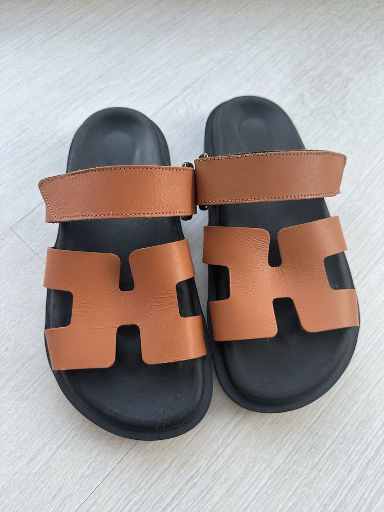 Шкіряні босоніжки в стилі Hermes