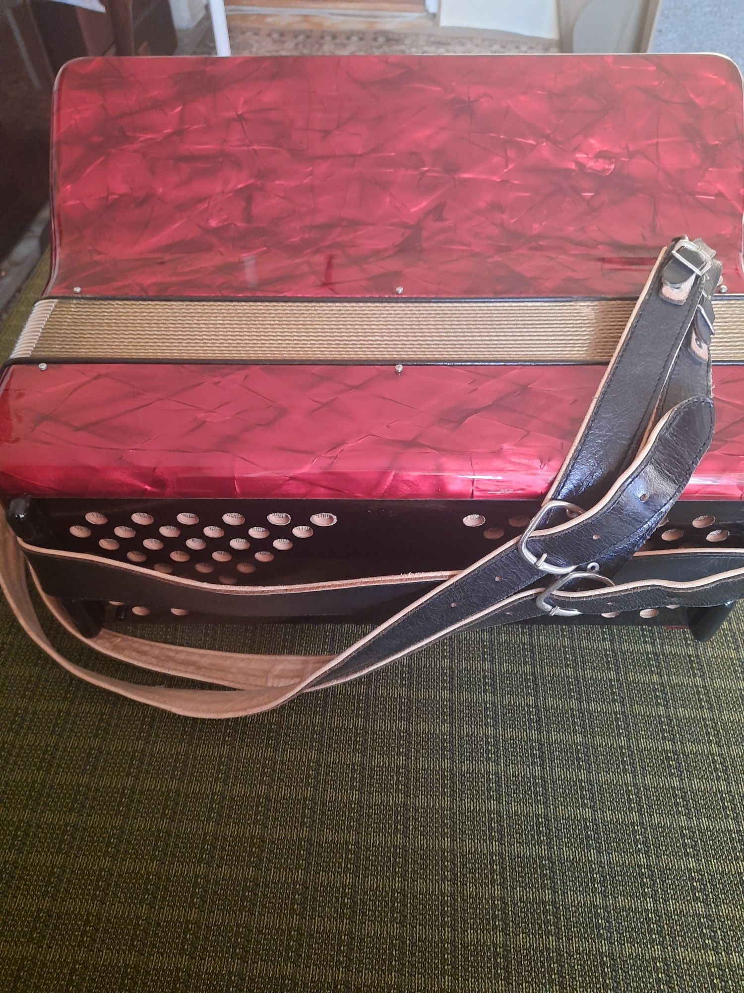 Akordeon  Hohner Verdi 4