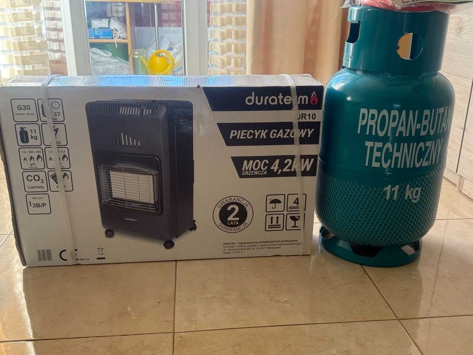 Газовий обігрівач з балоном,редуктором, і заповнений газом. Новий