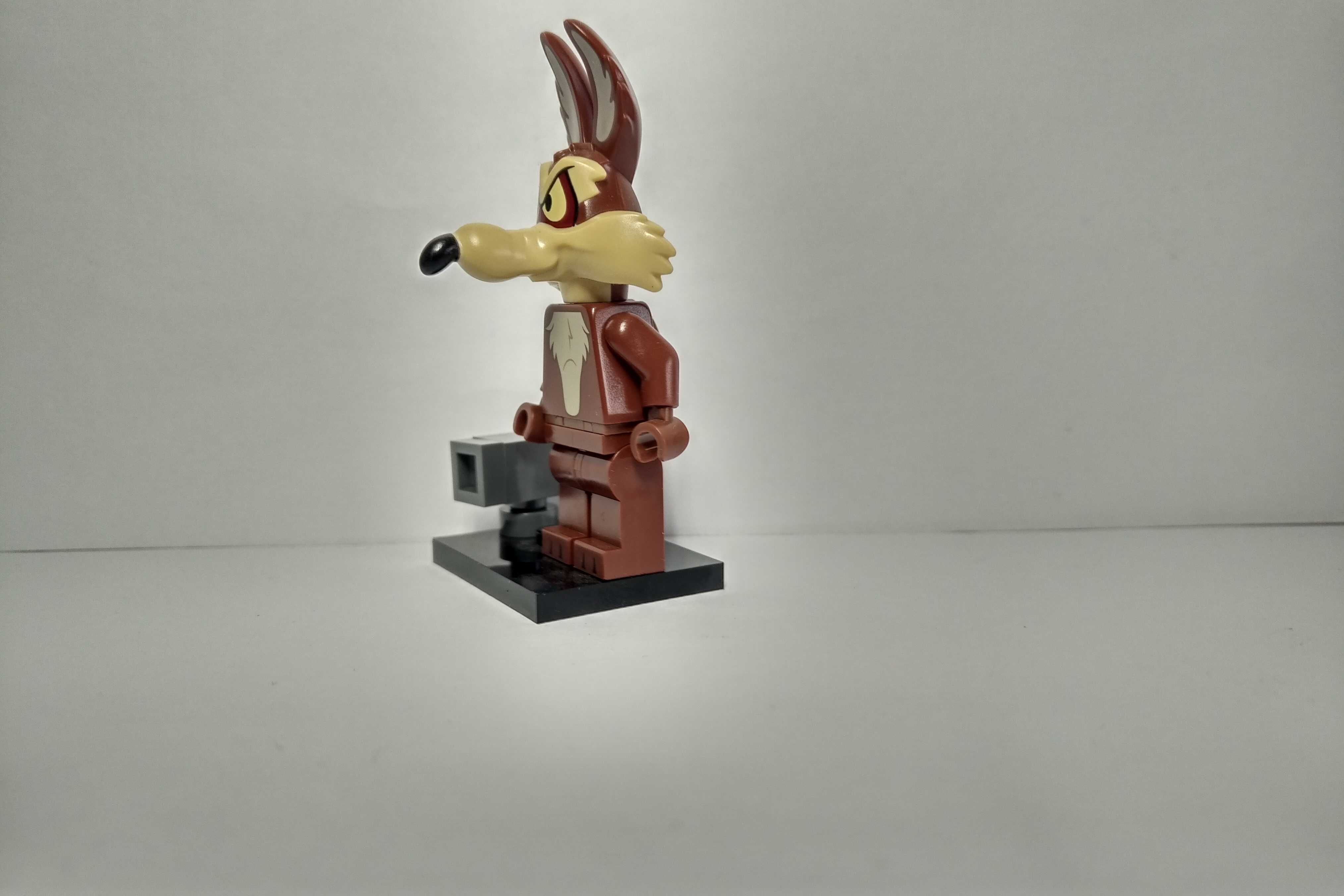 Lego 71030 figurka CMF collt-3	collt03 Wile E. Coyote Kojot