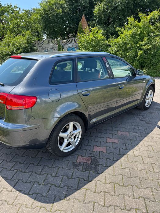 Audi a3 8p 1.6 mpi