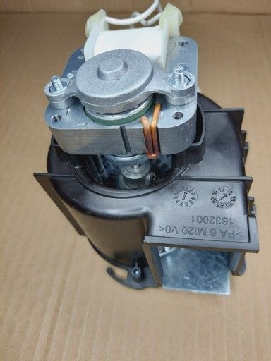 Silnik Wentylator kompletny Teka HLC 844 847 HLC 8440 HSC OSM-15143P3