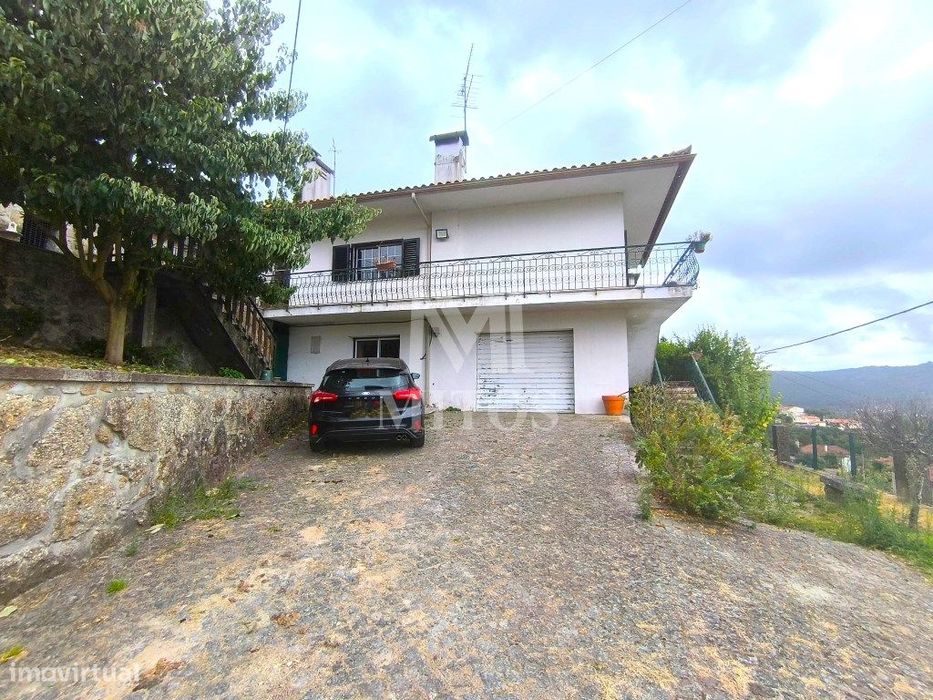 Moradia T3+1 para venda em Deocriste - Viana do Castelo