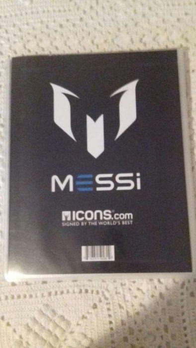 Caderneta oficial do Messi 2012