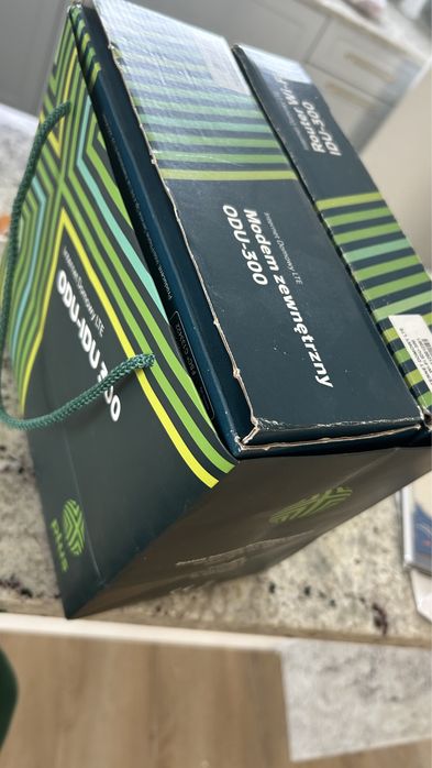 Router wi-fi Idu 300 + Modem zewnętrzny Odu - 300 LTE+