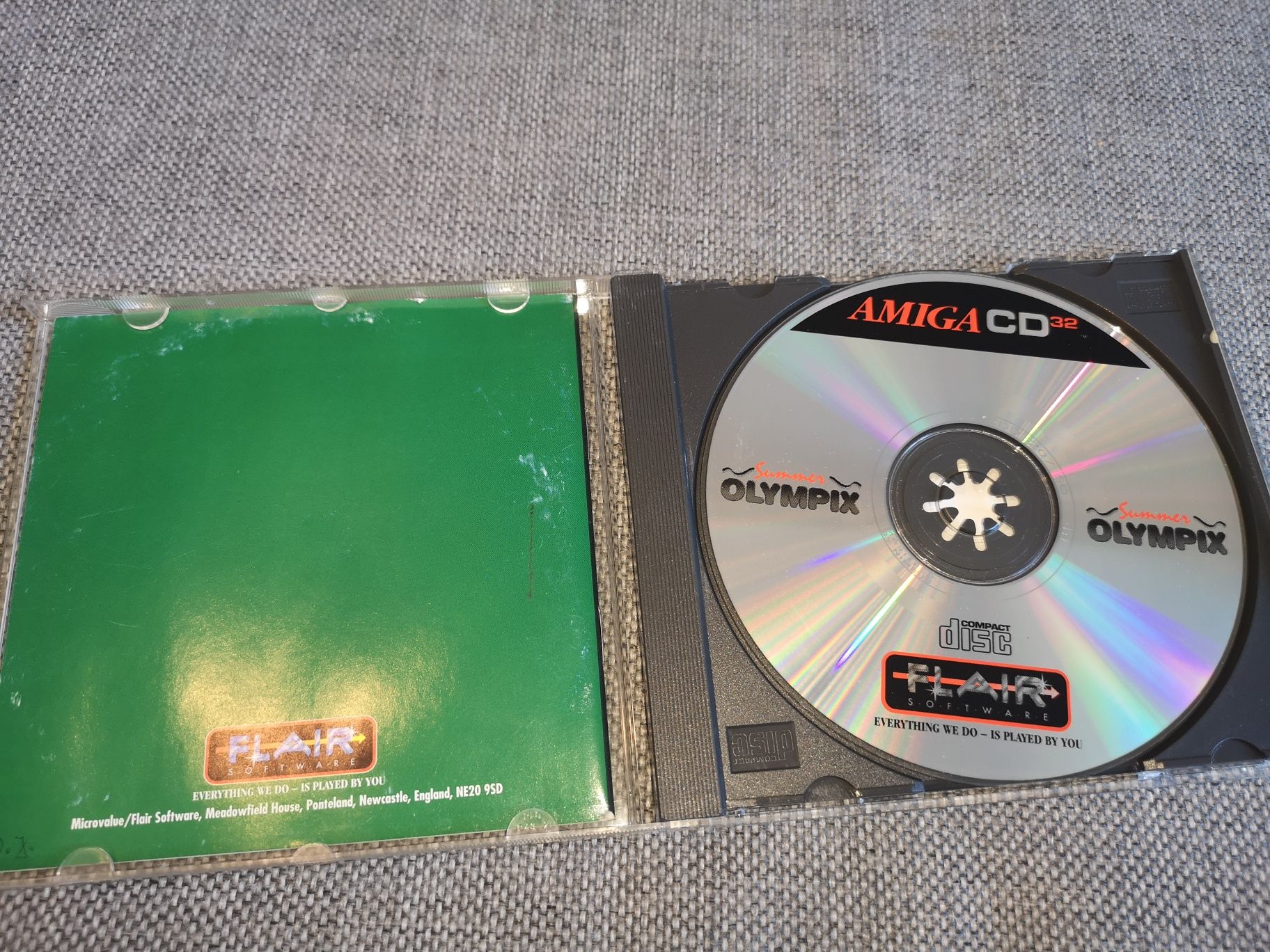 Summer Olympix AMIGA CD32 gra (stan kolekcjonerski) kioskzgrami