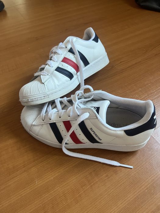 Adidas superstar