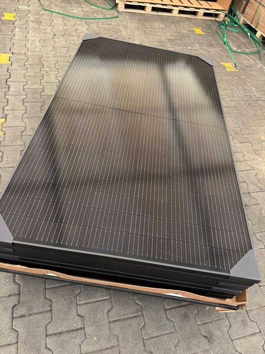 Nowe panele fotowoltaiczne słoneczne DMEGC 370W Mały rozmiar Fullblack