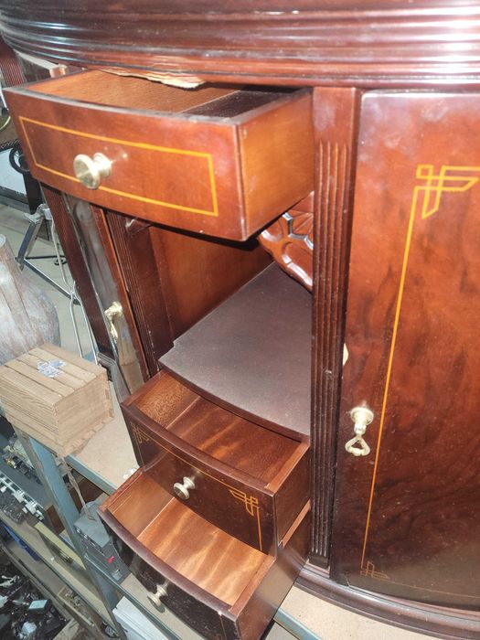 Movel estante madeira decorativo