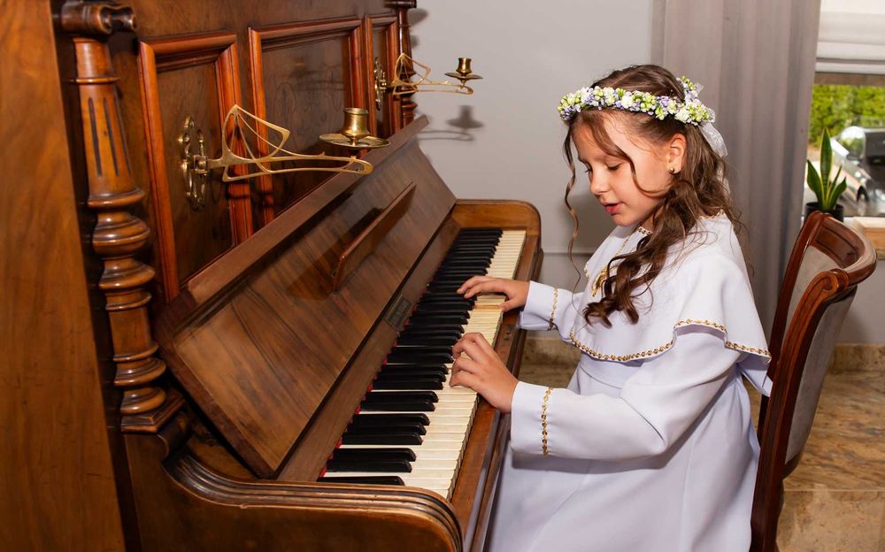 Fotograf (komunia, chrzest, urodziny i wiele innych)