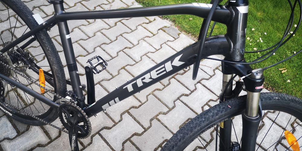 Rower Trek Dual Sport 4 | Stan idealny | Bontrager | Shimano SLX