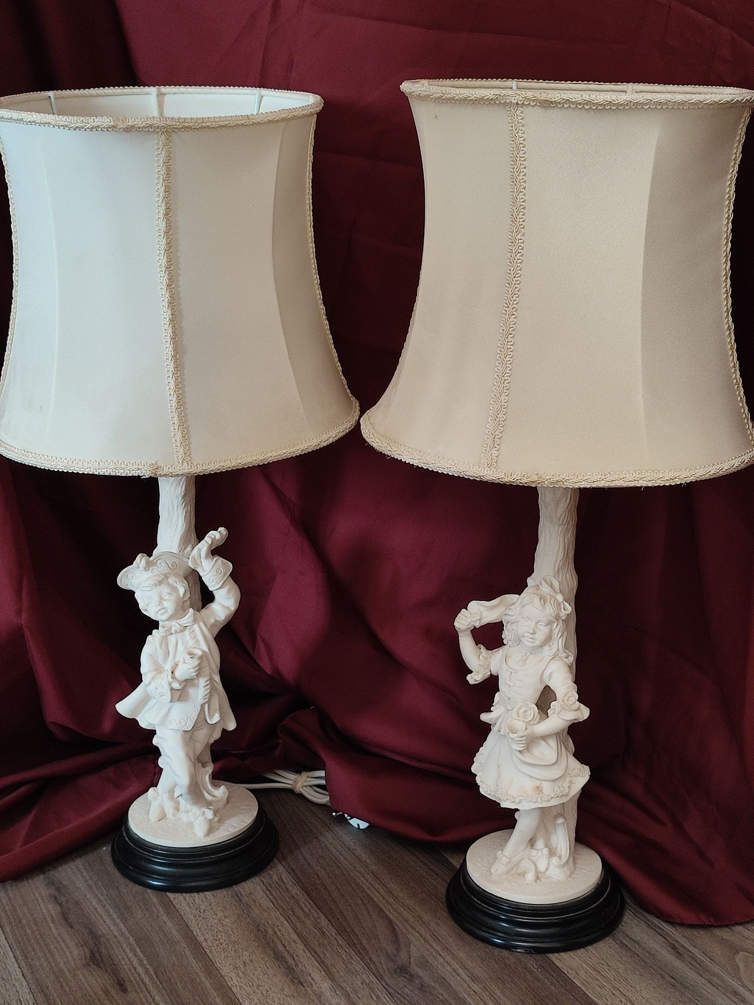 Вінтажні раритетні приліжкові лампи в стилі Capodimonte